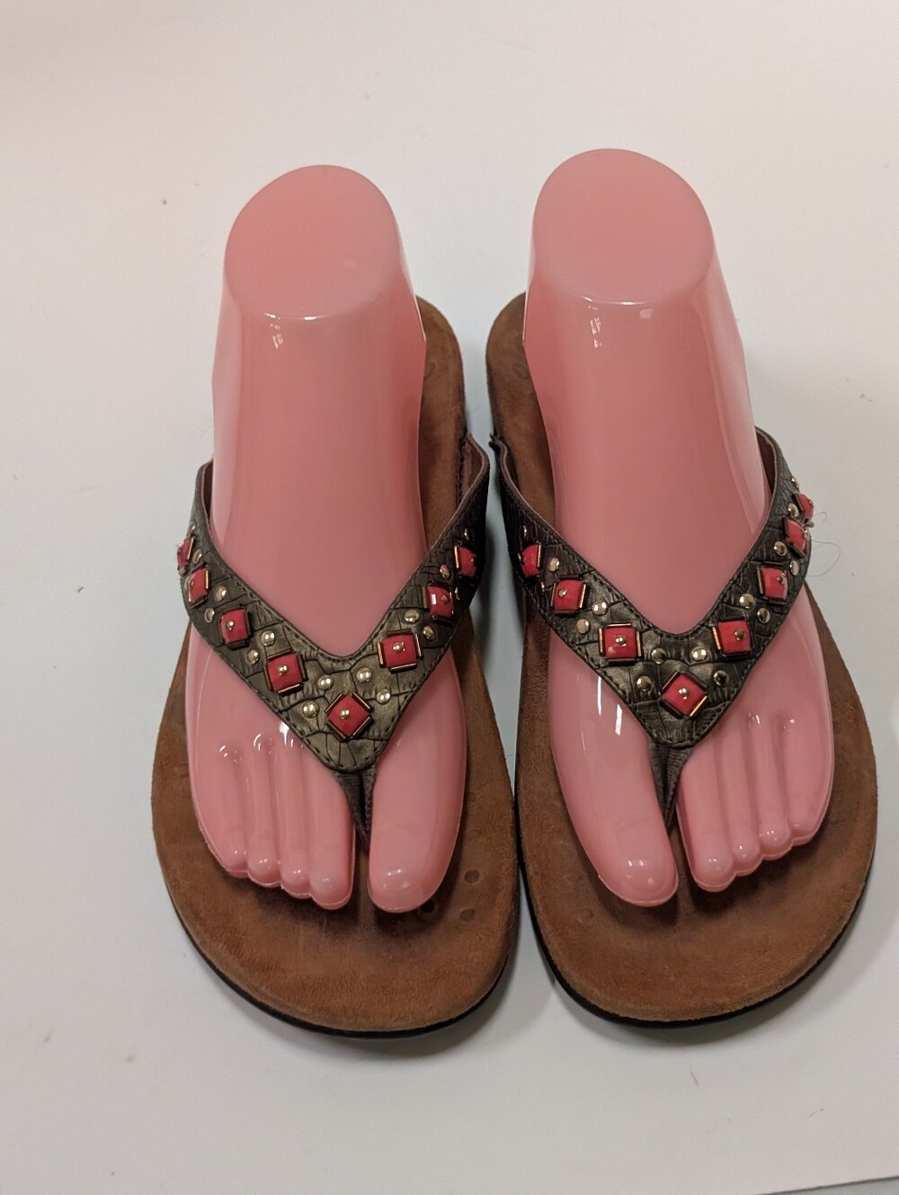 Vionic Women's 8 Floriana Coral Beaded Orthotic Flip Flops Sandals Arch Support